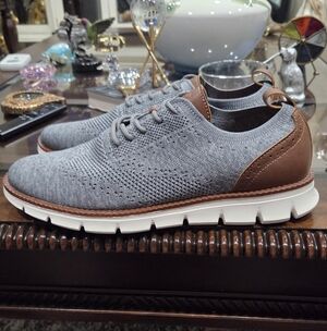 Men's Gray and Brown Knit Loafers